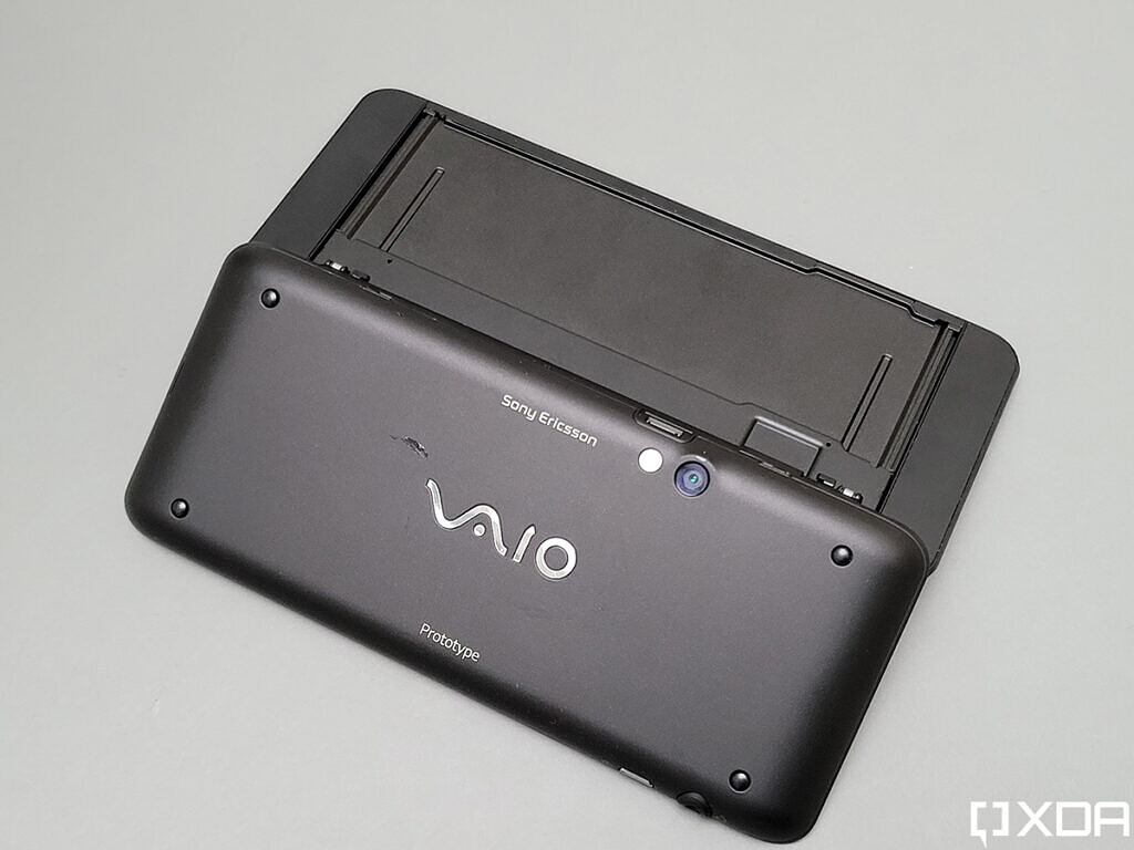 Vaio Phoneの歴史 Gadget Initiative